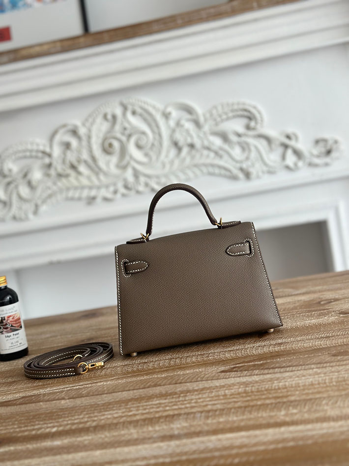 エルメス ミニバッグの定価 HERMES ケリーミニ2 エトゥープ ヴォーエプソン ゴールド金具 H073663CC18 エルメス アウトレット 海外 - 画像 (8)