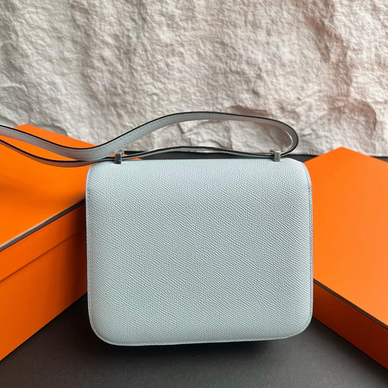 エルメス コンスタンスの通販 HERMES コンスタンス3 ミニ ブルーブリュム ヴォーエプソン シルバー金具 H056341CKT0 エルメス コンスタンス 定価 - 画像 (8)
