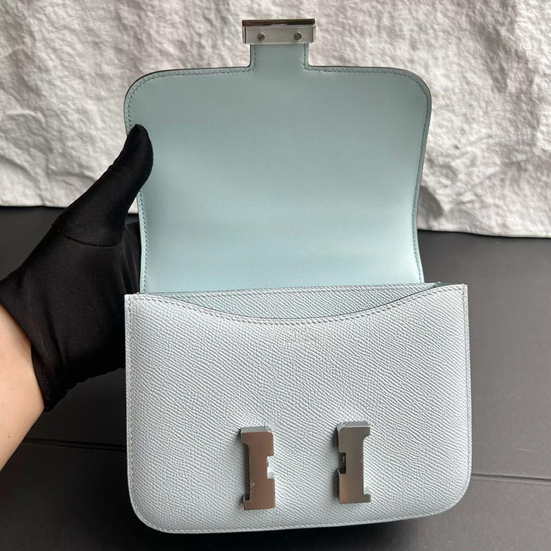 エルメス コンスタンスの通販 HERMES コンスタンス3 ミニ ブルーブリュム ヴォーエプソン シルバー金具 H056341CKT0 エルメス コンスタンス 定価 - 画像 (7)