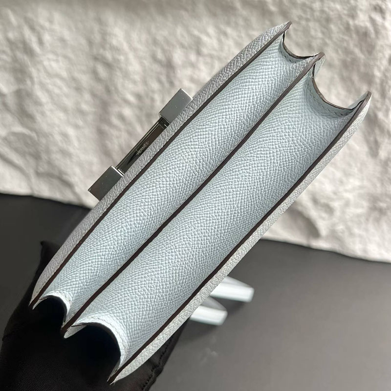 エルメス コンスタンスの通販 HERMES コンスタンス3 ミニ ブルーブリュム ヴォーエプソン シルバー金具 H056341CKT0 エルメス コンスタンス 定価 - 画像 (2)
