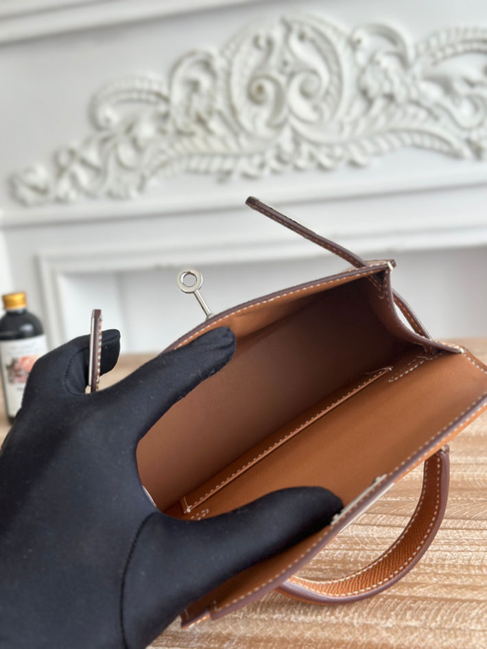 エルメス ケリーバッグの定価 HERMES ケリーミニ2 ゴールド ヴォーエプソン シルバー金具 H073663CK37 エルメス バッグ レディース - 画像 (2)