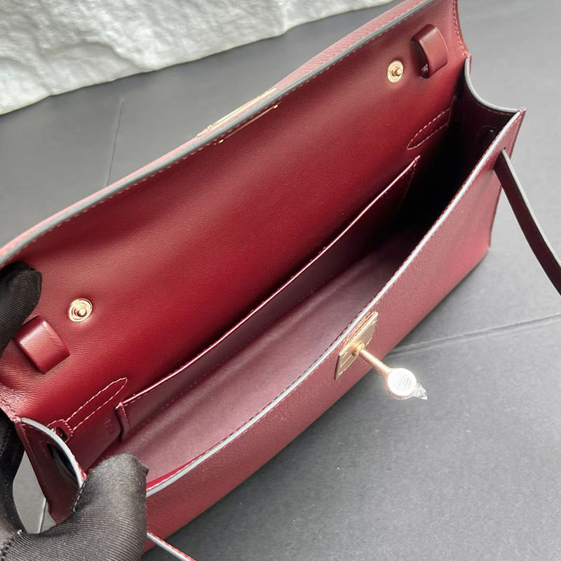 エルメス ケリーエランの通販 HERMES ケリーエラン ルージュアッシュ シェブルミゾル ゴールド金具 H085885CC55 ケリーエラン 定価 - 画像 (5)