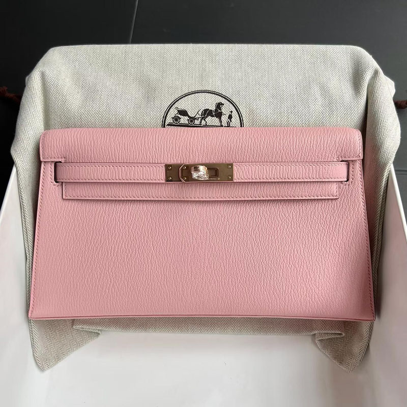 エルメス ケリーエランの通販 HERMES ケリーエラン ローズサクラ シェブルミゾル ローズゴールド金具 H085885CD3Q ケリーエラン 人気 - 画像 (3)