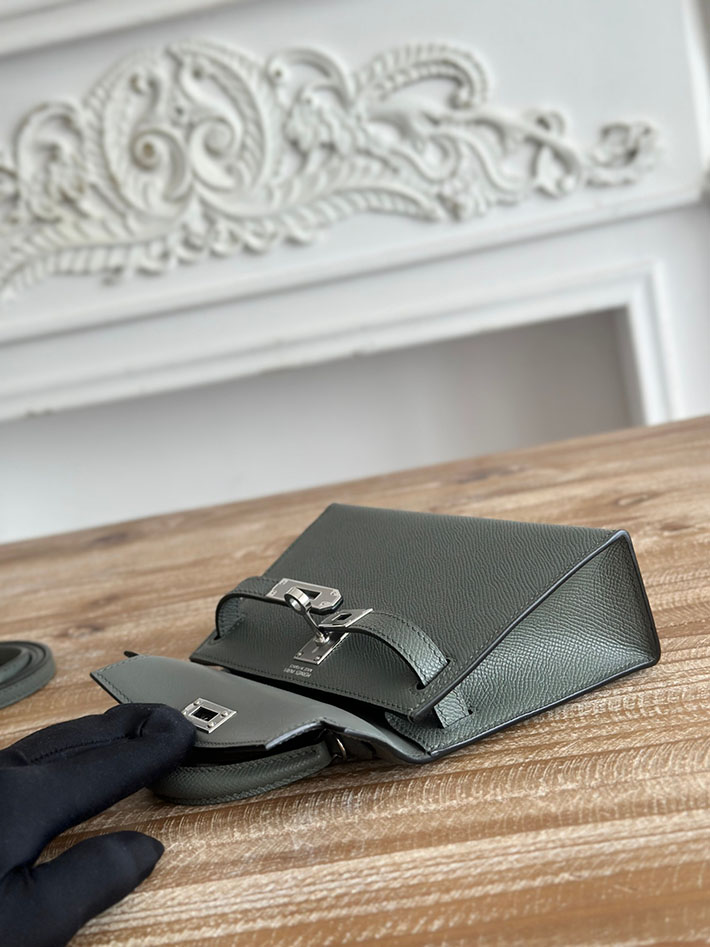 エルメス ケリーバッグの定価 HERMES ケリーミニ2 ヴェールアマンド ヴォーエプソン シルバー金具 H073663CK63 エルメス ミニケリー2 - 画像 (3)