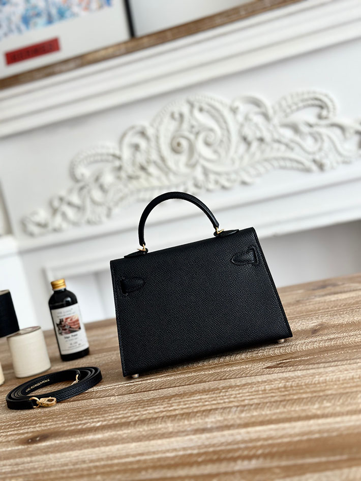 エルメス ショルダーバッグの定価 HERMES ケリーミニ2 黒 ブラック ヴォーエプソン ゴールド金具 H073663CC89 エルメス ショルダーバッグ 公式 - 画像 (9)