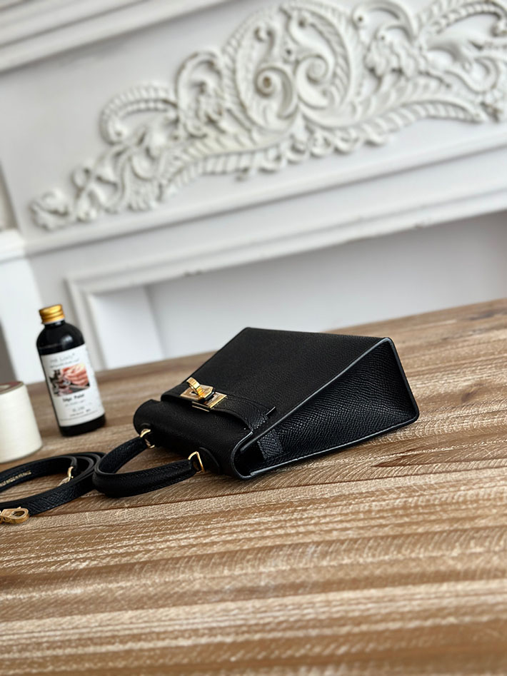 エルメス ショルダーバッグの定価 HERMES ケリーミニ2 黒 ブラック ヴォーエプソン ゴールド金具 H073663CC89 エルメス ショルダーバッグ 公式 - 画像 (8)