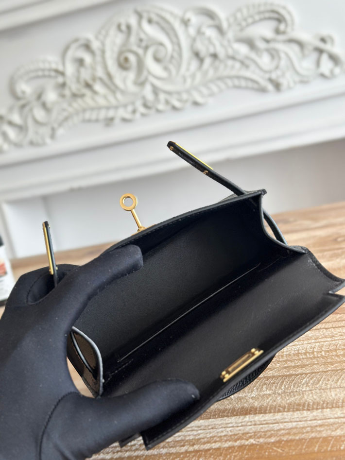エルメス ショルダーバッグの定価 HERMES ケリーミニ2 黒 ブラック ヴォーエプソン ゴールド金具 H073663CC89 エルメス ショルダーバッグ 公式 - 画像 (2)