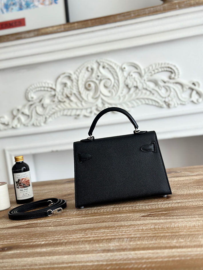 エルメス ショルダーバッグの定価 HERMES ケリーミニ2 黒 ブラック ヴォーエプソン シルバー金具 H073663CK89 エルメス ショルダーバッグ 人気 - 画像 (9)