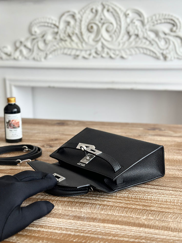 エルメス ショルダーバッグの定価 HERMES ケリーミニ2 黒 ブラック ヴォーエプソン シルバー金具 H073663CK89 エルメス ショルダーバッグ 人気 - 画像 (4)