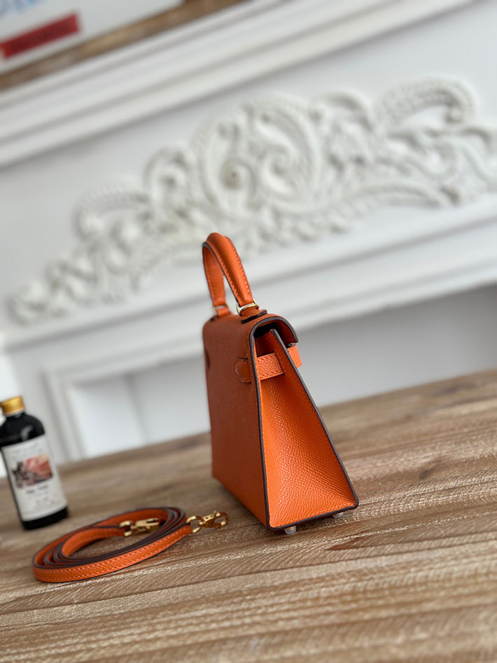 エルメス ショルダーバッグの定価 HERMES ケリーミニ2 オレンジ ヴォーエプソン ゴールド金具 H073663CC93 エルメス ショルダーバッグ アウトレット - 画像 (9)