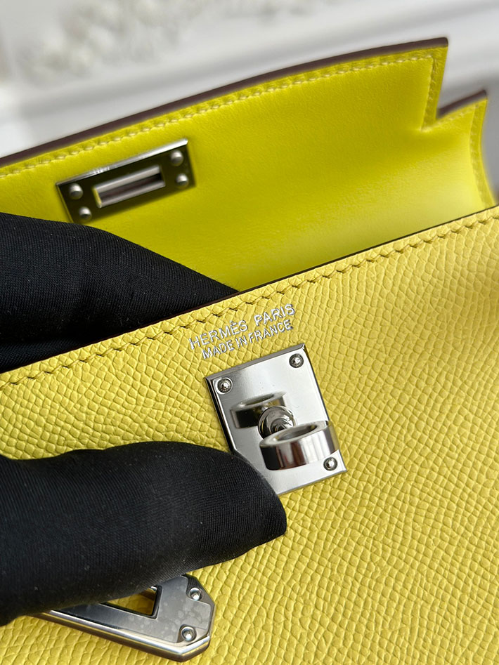 エルメス ショルダーバッグの定価 HERMES ケリーミニ2 ライム ヴォーエプソン シルバー金具 H073663CK9R エルメス ミニバッグ アウトレット - 画像 (4)