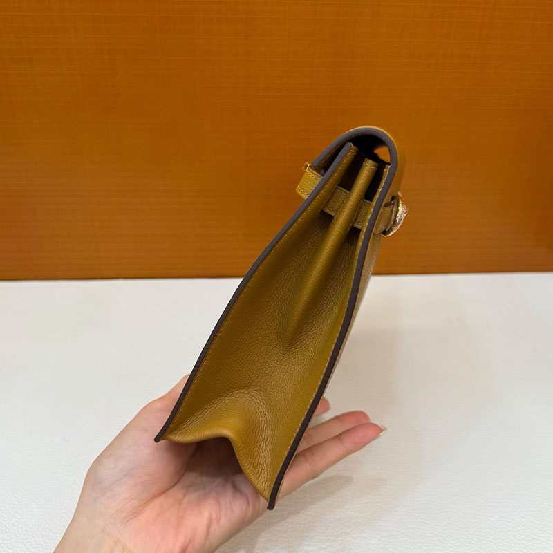 エルメス ケリーダンスの通販 HERMES ケリーダンス2 デュンヌ エバーカラー ゴールド金具 H076241CC2D エルメス リュック レザー - 画像 (8)