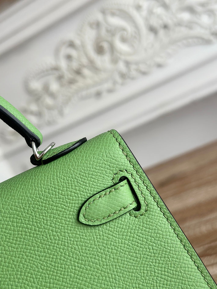 エルメス ショルダーバッグの定価 HERMES ケリーミニ2 ヴェールクリケット ヴォーエプソン シルバー金具 H073663CK3I ケリーバッグ 値段 - 画像 (6)