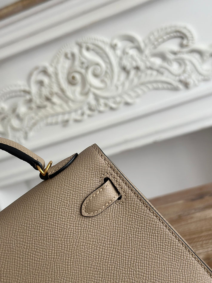 エルメス ショルダーバッグの定価 HERMES ケリーミニ2 トレンチ ヴォーエプソン ゴールド金具 H073663CCS2 ミニケリー 風 バッグ - 画像 (5)