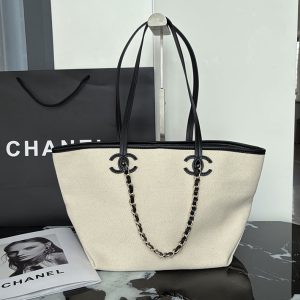 シャネル トートバッグ 布