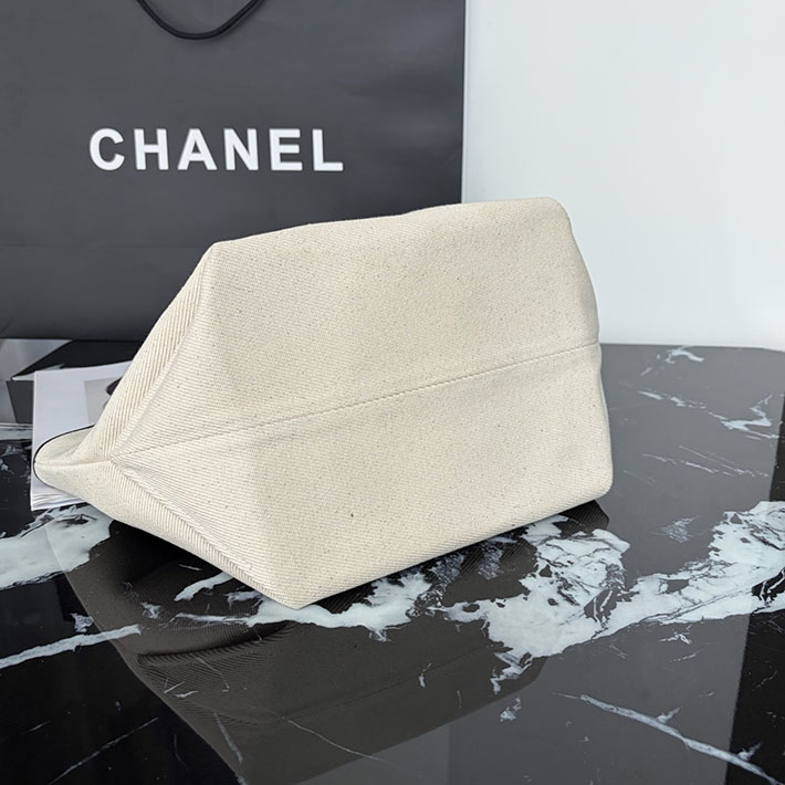 最高級シャネルスーパーコピー CHANEL 2026年 新作 スモール ショッピング バッグ エクリュ ブラック AS6285-B24238-U9414 シャネル トートバッグ 布 - 画像 (4)