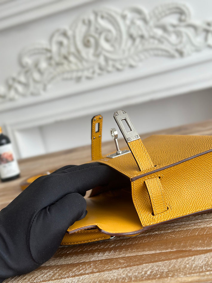 エルメス ショルダーバッグの定価 HERMES ケリーミニ2 ナチュラルサブレ ヴォーエプソン シルバー金具 H073663CK21 エルメス ミニケリー 定価 - 画像 (4)