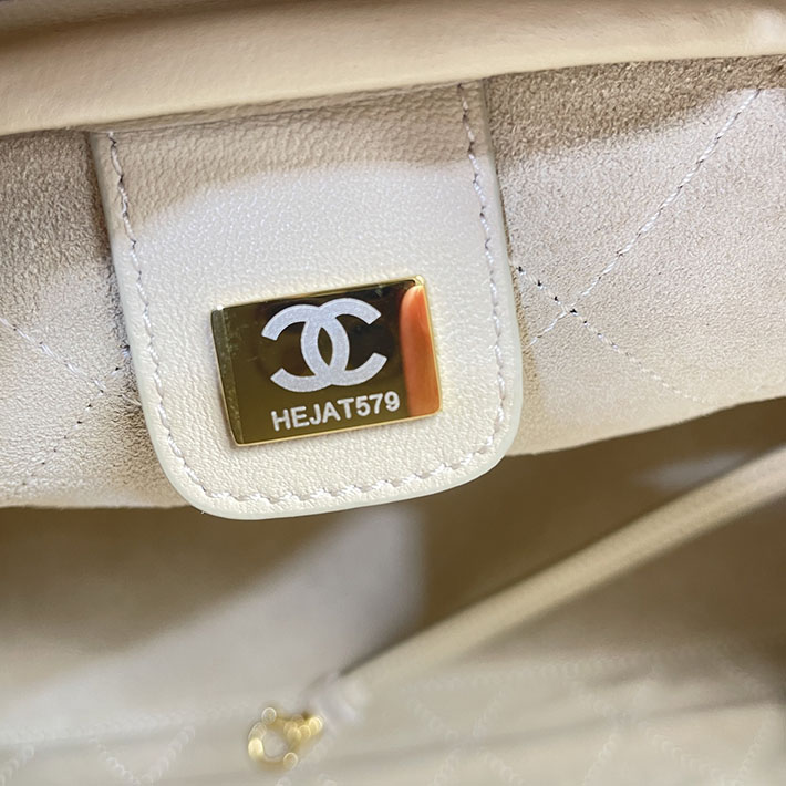 シャネル 新作バッグ 2026 CHANEL 2026年 新作 ラージ ボーリング バッグ ブラック AS6211-B23874-94305 シャネル ボーリング バッグ 新作 - 画像 (2)