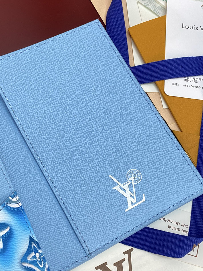 ルイヴィトン カードケース 販売店舗 lv パスポートカバー クーヴェルテュール・パスポール フローズンブルー 2633296 ヴィトン カードケース 財布代わり - 画像 (6)