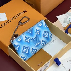 ヴィトン キーケース 新作