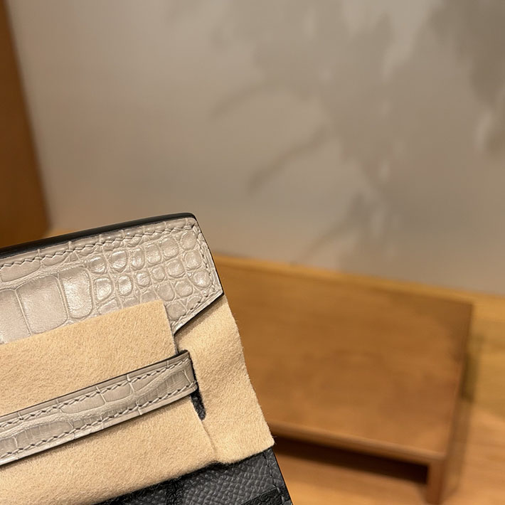 HERMES バーキン20cm セリエ フォーブル レイニーデイズ グリミスティ×グリシマン×クロ エプソン×アリゲーターマット×スイフト シャンパンゴールド H082324CKAD - 画像 (7)