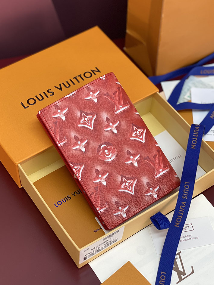 ルイヴィトン 販売店舗 lv パスポートカバー クーヴェルテュール・パスポール ルージュ・グルナディーヌ 2633304 ルイヴィトン カードケース レディース - 画像 (13)