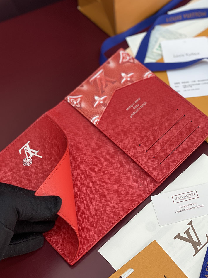 ルイヴィトン 販売店舗 lv パスポートカバー クーヴェルテュール・パスポール ルージュ・グルナディーヌ 2633304 ルイヴィトン カードケース レディース - 画像 (8)