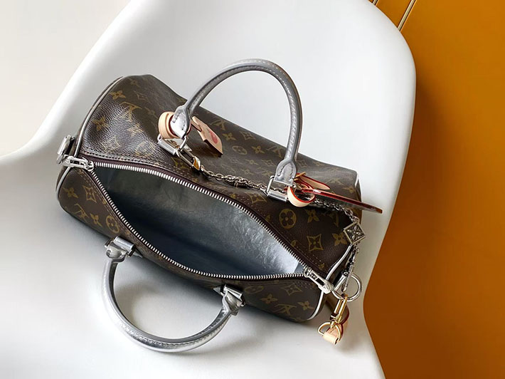ルイヴィトン販売店舗 レディースバッグ LV 57th Street NYC スピーディ・バンドリエール 30 ブラウン M27324 ルイヴィトン スピーディ 新作 - 画像 (3)