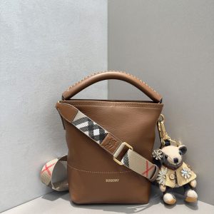 レディース バーバリー バッグ