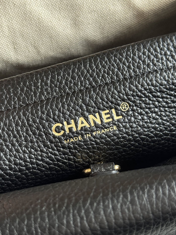 シャネル 新作バッグ 2026 CHANEL 2026年 新作 スモール ショッピング バッグ ブラック AS6288-B24248-94305 シャネル バッグ 値段 - 画像 (2)