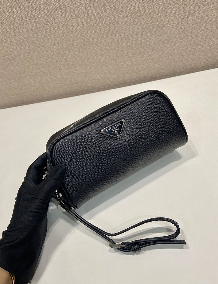 プラダ バッグ レディース 新作 PRADA Re-Nylon xサフィアーノレザー ネセセール ブラック 2NA045_PN9_F0002 プラダ ポーチ レディース - 画像 (8)