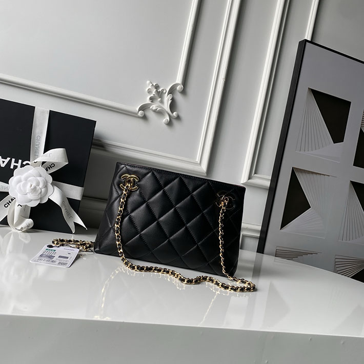 シャネル 新作バッグ 2026 CHANEL 2026年 新作 スモール ショッピング バッグ ブラック AS6248-B24030-94305 シャネルバッグ 人気ランキング - 画像 (9)
