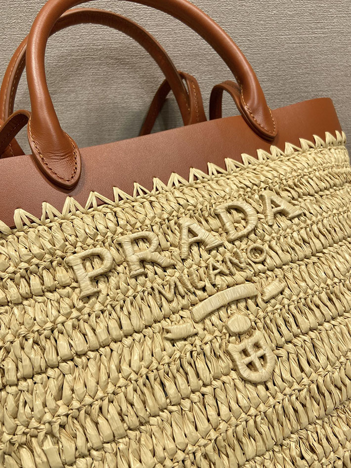 プラダ バッグ レディース 新作 PRADA スモール クロシェxレザー トートバッグ ナチュラル 1BG500_2M2Q_F02S9 プラダ トートバッグ レディース - 画像 (4)