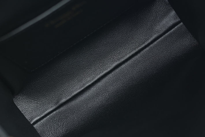 最高級ディオールスーパーコピー Dior Caro バックパック スモール ブラック M6302UNOZ_M900 ディオール バック パック レディース - 画像 (3)