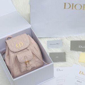 ディオール リュック アウトレット