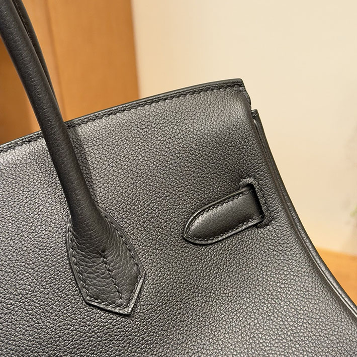 ショルダーバーキン29の定価 HERMES バーキンショルダーライト 29 ブラック エバーカラー ゴールド金具 H085236CC89 ショルダーバーキン 新作 - 画像 (3)