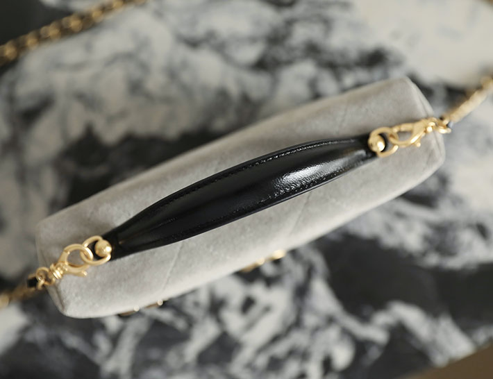 シャネル 新作バッグ 2026 CHANEL 2026年 新作 ヴァニティケース グレー ブラック AP5186-B20827-U1535 シャネル バニティバッグ - 画像 (5)