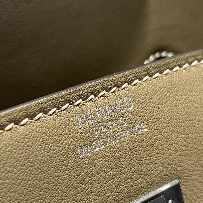 ショルダーバーキン29の定価 HERMES バーキンショルダーライト 29 エトゥープ スイフト シルバー金具 H085237CK18 エルメス バッグ人気ランキング - 画像 (4)