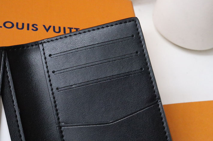 最高級ルイヴィトンスーパーコピー Louis Vuitton カードケース オーガナイザー・ドゥ ポッシュ ブラック M69044 ルイヴィトン 財布 カードケース - 画像 (4)