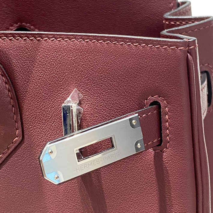 ショルダーバーキン29の定価 HERMES バーキンショルダーライト 29 ボルドー スイフト シルバー金具 H085237CK57 ショルダーバーキン 新作 - 画像 (4)