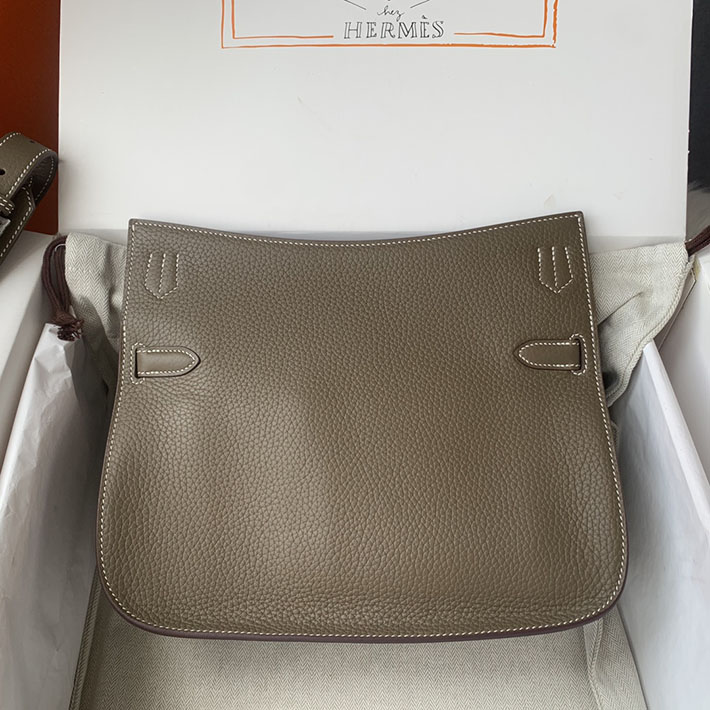エルメス ジプシエールの通販 HERMES ジプシエール 28cm エトゥープ トリヨンクレマンス シルバー金具 H061784CK18 エルメス ジプシエール メンズ - 画像 (8)