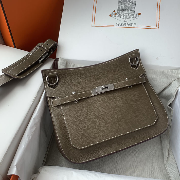 エルメス ジプシエールの通販 HERMES ジプシエール 28cm エトゥープ トリヨンクレマンス シルバー金具 H061784CK18 エルメス ジプシエール メンズ - 画像 (5)