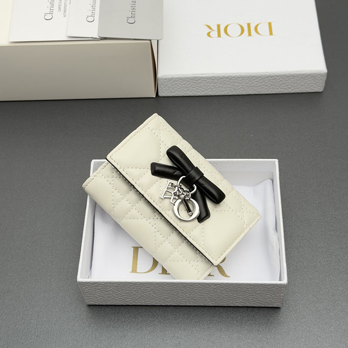 最高級ディオールスーパーコピー Dior Lady Dior Glycine ウォレット ラテホワイト & ブラック S2607PUQC_M06E レディース ディオール 財布 - 画像 (8)
