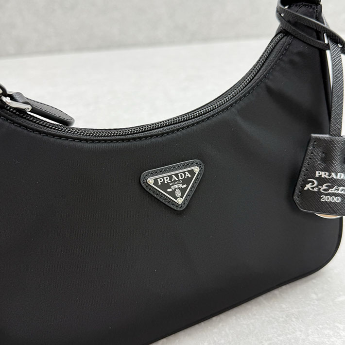 最高級プラダスーパーコピー PRADA Re-Edition 2000 Re-Nylon ミニバッグ ブラック 1NE515_RDH0_F0002 プラダ ミニバッグ ナイロン - 画像 (6)