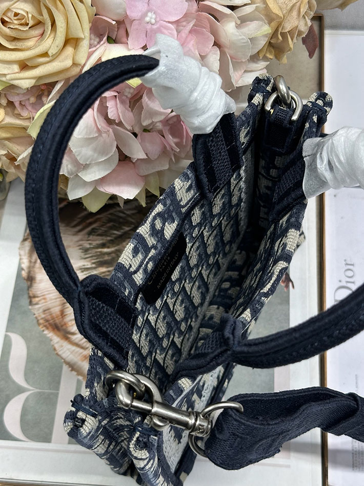 最高級ディオールスーパーコピー Dior Book Tote ストラップ付きバッグ ミニ ネイビー S5584PEHT_M928 ディオール トートバッグ レディース - 画像 (6)