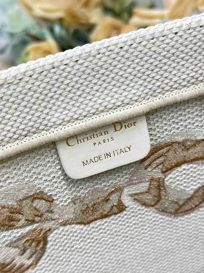 最高級ディオールスーパーコピー Dior Book Tote バッグ ラージ コットン ラテ M1349PEWL_M38I ディオール トートバッグ 新作 - 画像 (4)