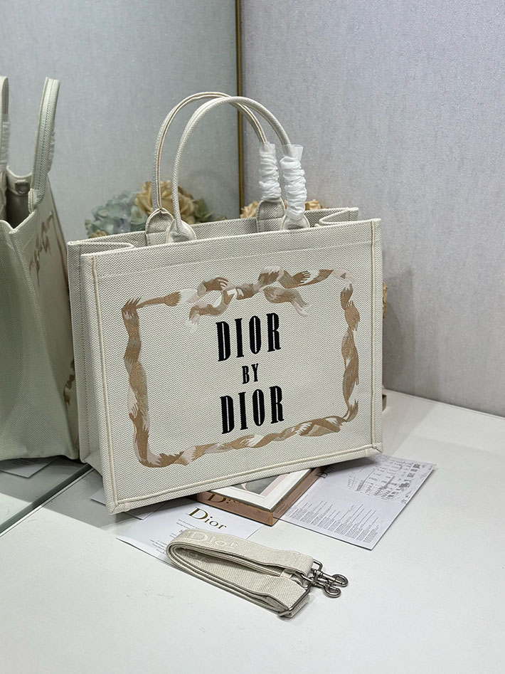 最高級ディオールスーパーコピー Dior Book Tote バッグ ラージ コットン ラテ M1349PEWL_M38I ディオール トートバッグ 新作 - 画像 (2)