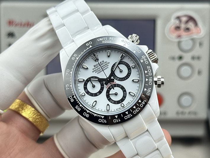 デイトナ 126500 定価