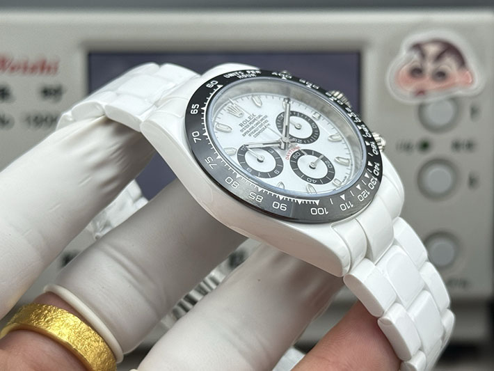 最高級ロレックススーパーコピー ROLEX コスモグラフ デイトナ オイスターブレスレット ホワイト Ref.126500LN デイトナ 126500 定価 - 画像 (5)
