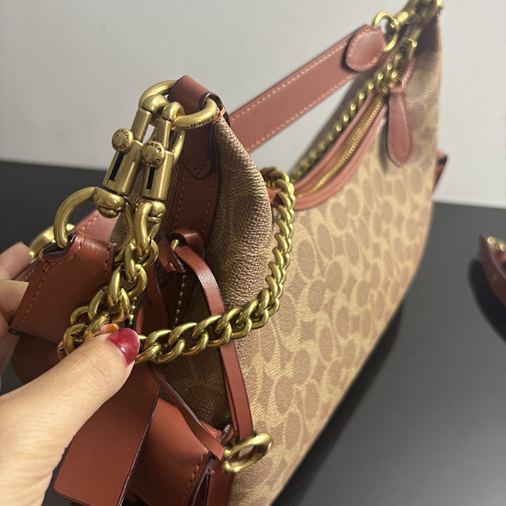 コーチ バッグ アウトレット COACH ジュリエット ショルダー バッグ 25・シグネチャー キャンバス ブラス CAM26 B4XHG コーチ バッグ ショルダー - 画像 (4)